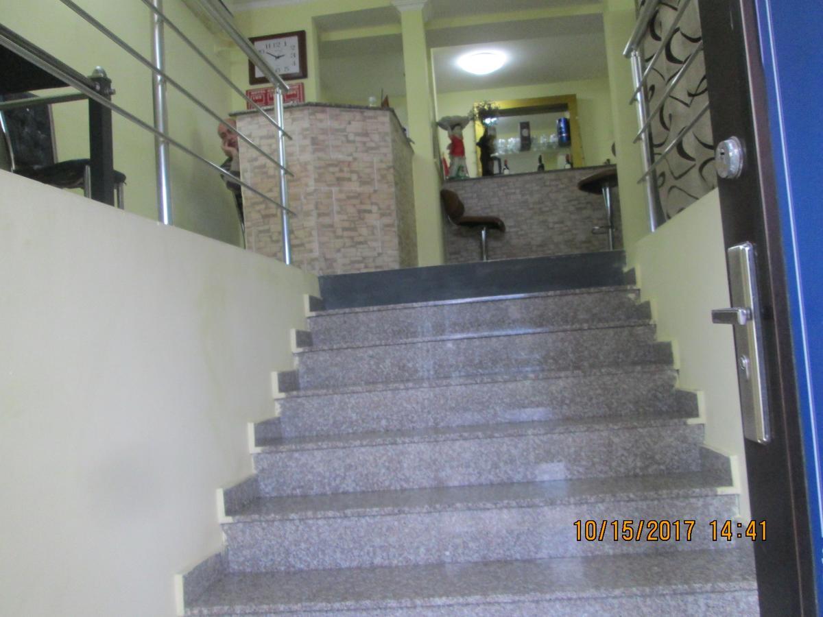 באטומי Hotel Hayat מראה חיצוני תמונה