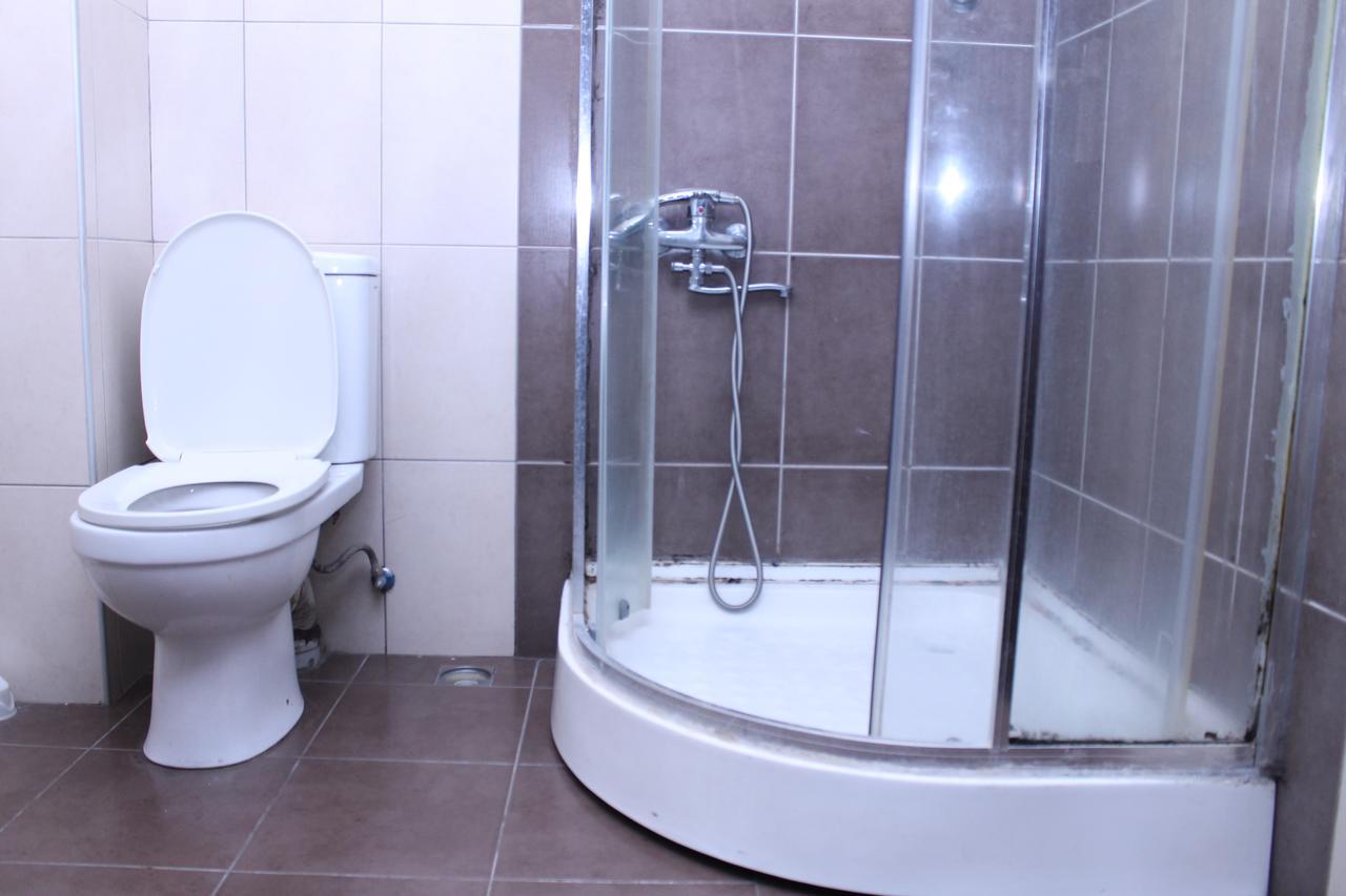 באטומי Hotel Hayat מראה חיצוני תמונה